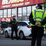 atacul sangeros intr un supermarket din kiev anchetat de autoritati ca act terorist sase morti si mai multi raniti 69e4821a8f5bb