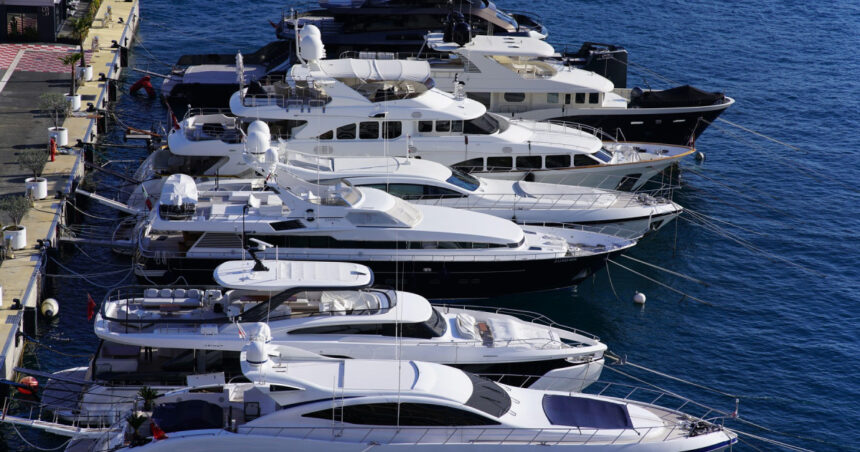 averile cresc intr un ritm accelerat numarul miliardarilor ar putea ajunge la aproape 4 000 pana in 2031 69e9c112f13d3