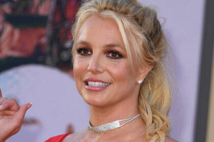 britney spears la reabilitare dupa ce a fost arestata pentru ca a condus sub influenta drogurilor si a alcoolului 69df97a00d7a2