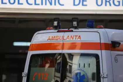 cadrele medicale de la ambulanta au muncit la foc continuu peste 240 de constanteni au mancat si au baut pana li s a facut rau 69dccc24cb1ea