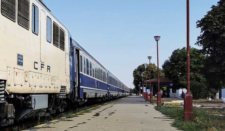 calea ferata constanta mangalia redeschisa temporar pentru 1 mai circulatia va fi apoi suspendata din nou 69e120789c2af