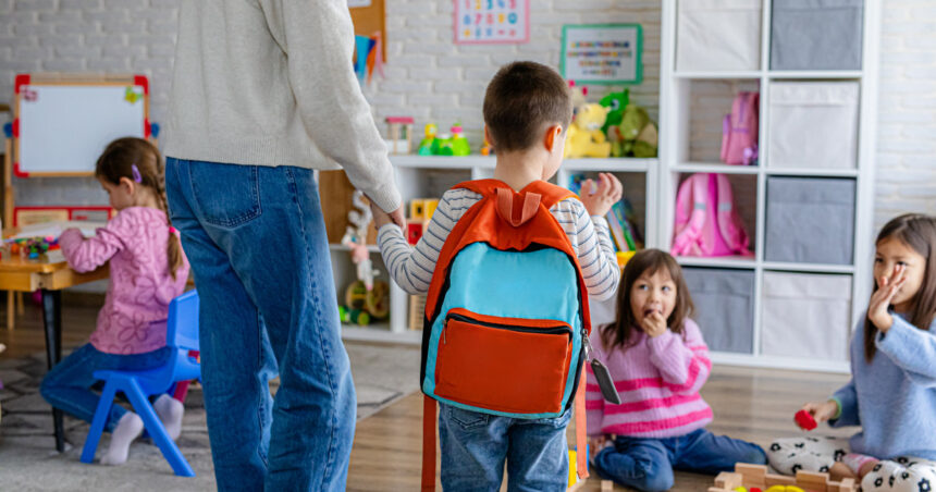 calendarul inscrierilor la gradinita si cresa pentru anul scolar 2026 2027 aprobat de ministerul educatiei cand incepe prima etapa 69e728a5459b8