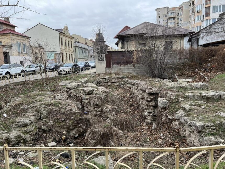 constructia planuita langa poarta mare a cetatii tomis la mana magistratilor ce se va decide 69e00de7ac60b