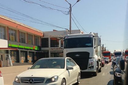 contract de peste 15 milioane lei pentru modernizarea traficului din tuzla 69cef0dc9d81b