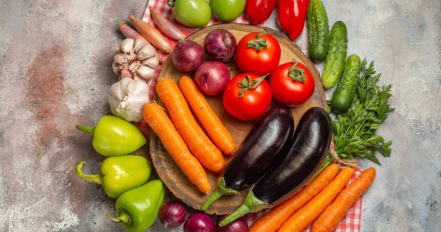 controlul greutatii mai multe legume in farfurie si miscare 69e4e095acbd1