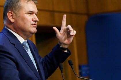 cseke attila despre criza politica nu vedem o alternativa la aceasta coalitie pentru udmr doua lucruri sunt importante 69e60bf77357b