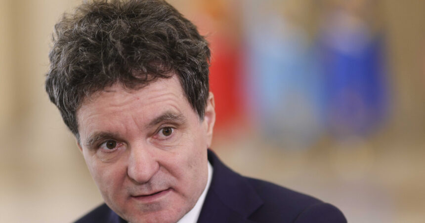 cum explica nicusor dan ca i a numit in noi functii de conducere pe fostii sefi dna si parchetul general pe care i a criticat in trecut 69d691c84c3e2