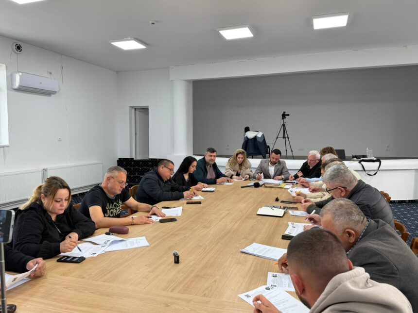 cum se vor imparti banii de la bugetul comunei lumina strazi trotuare utilaje trenulet electric 69e5338644615