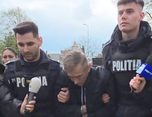 detalii din dosar profesorul din cernavoda si a ademenit eleva minora in garaj pentru a profita de ea 69ea1448acee2