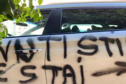 dupa mesajul de amenintare scris pe autoturism judecatorul marius catalin croitoru si a gasit masina vandalizata pentru a doua oara 69d60e82677eb