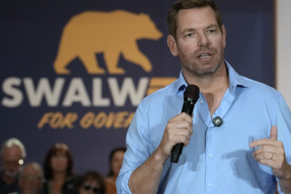 eric swalwell s a retras din cursa pentru functia de guvernator al statului california dupa acuzatiile de hartuire sexuala si viol 69dcc7c584619