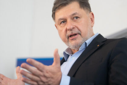 exclusiv de ce nu a putut lua o decizie fostul ministru al sanatatii alexandru rafila privind vaccinurile pfizer nu puteam alege din 3 motive 69dfc53cad0fb