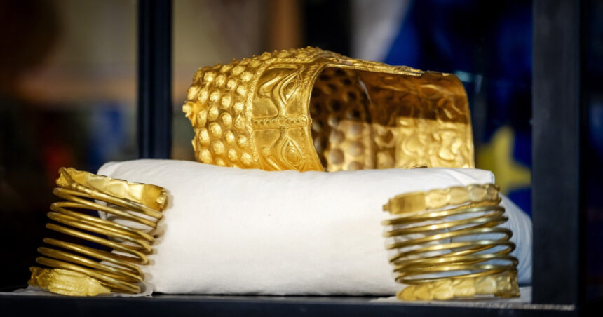 exclusiv romania va restitui bani din despagubirea pentru furtul coifului de la cotofenesti si a bratarilor de aur cum va fi calculata suma 69ce859d06e4b