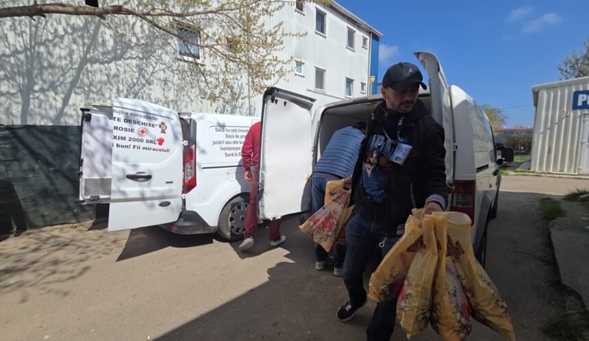 foto video asociatia suflete deschise vine in ajutorul familiilor afectate de incendiul din cartierul henri coanda 69df6f3ba2be1