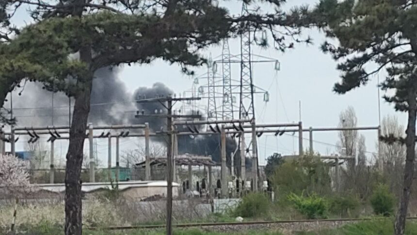 foto video incendiu puternic la intrare in mangalia zona baltii 69e77442d8af7