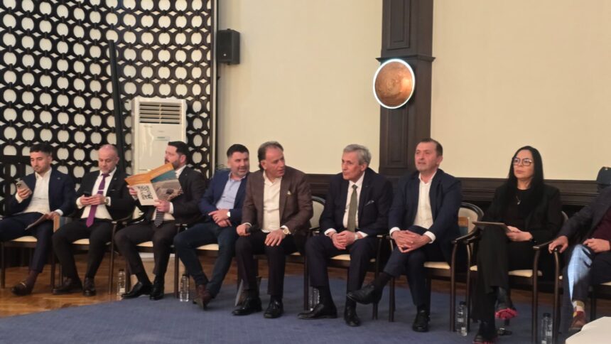 foto video operatorii din turism dezbat problema plajelor cu autoritatile locale cu o luna inainte de deschiderea sezonului estival 69cd35fe16977