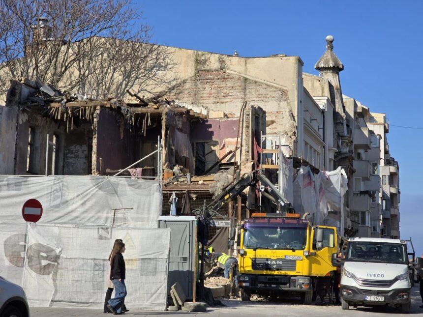 galerie foto ruina de la lupoaica devine istorie incepe un nou proiect imobiliar 69ce4b98477d2