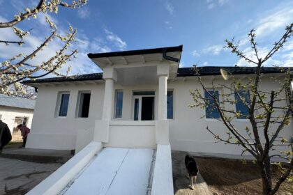 galerie fotovideo casa din topalu distrusa de incendiu reconstruita si utilata complet cu sprijinul presedintelui cj florin mitroi 69d76aab2b98a