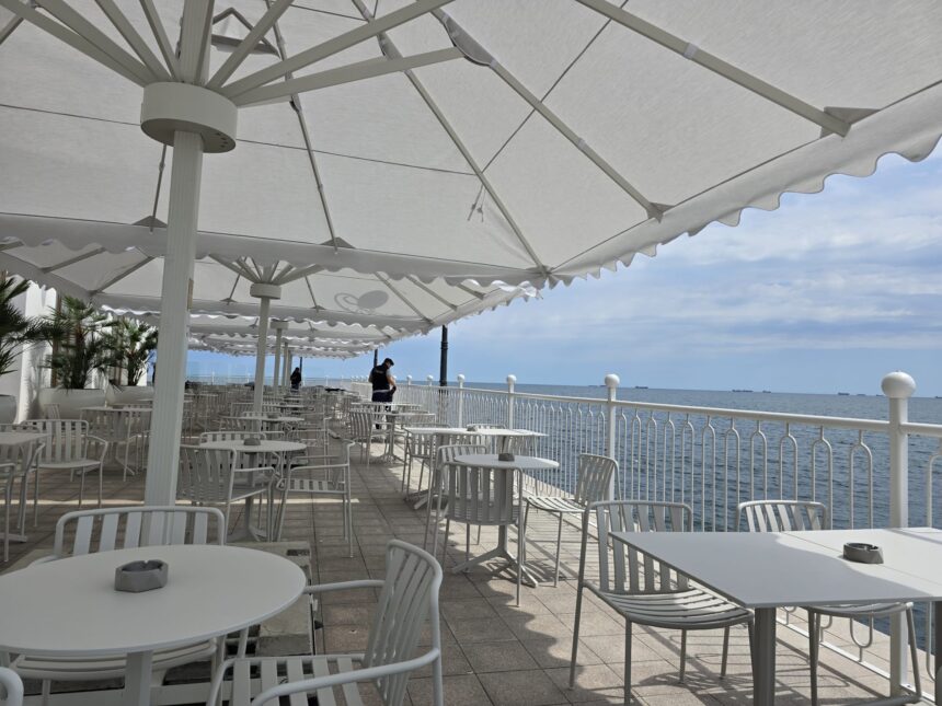 galerie fotovideo se deschide cafeneaua din incinta cazinoului constanta 69f1d6b019935