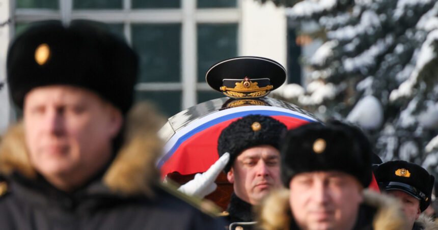 industria funerara din rusia in plina expansiune pe fondul pierderilor din ucraina sicriele gropile inmormantarile s au scumpit 69e6f77166125