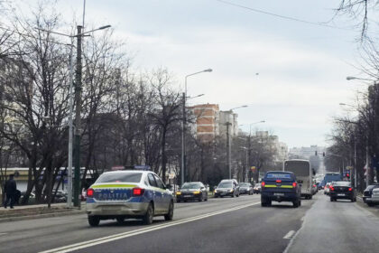 jale in trafic in constanta murfatlar ovidiu cernavoda topalu si alte localitati soferi beti crita sau fara permis trasi pe dreapta de politisti 69da372d4da2a