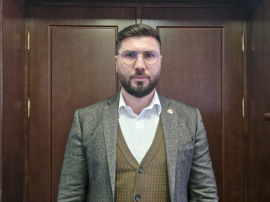 momente jenante in consiliul local cernavoda initiativa lui apostol de a avea un viceprimar a scos la iveala disperarea tuturor pentru o amarata de functie 69cd9831d60a4