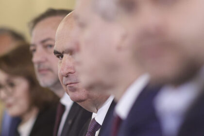 motreanu dupa prima sedinta de guvern fara ministrii psd executivul are puteri depline 69ea0e51b7603