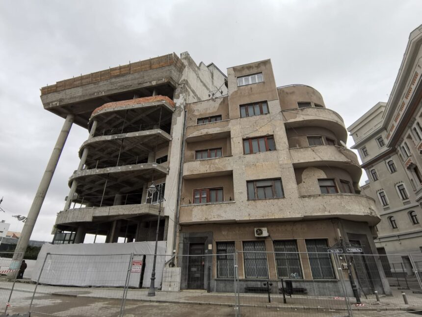 municipalitatea vecinul care decide acord pentru lucrari la blocul de 7 etaje din piata ovidiu 69f2946d61015