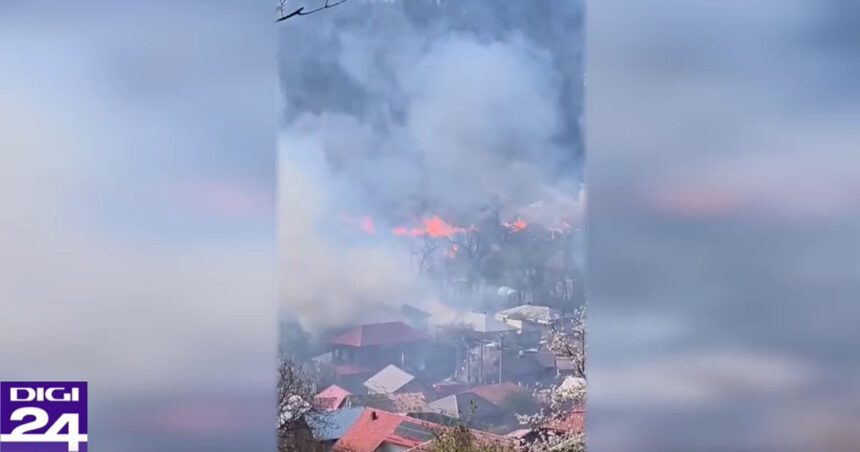 news alert incendiu intr un sat din vrancea ard 11 case si flacarile risca sa se extinda 69ede35114ec6