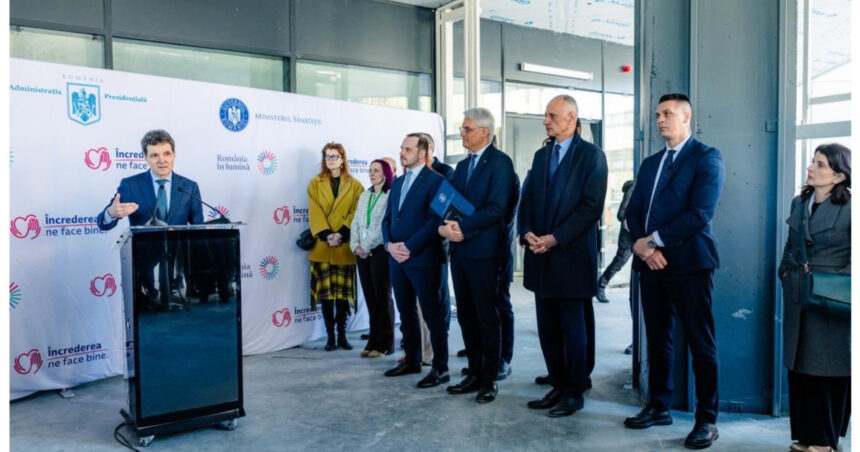 nicusor dan a vizitat centrul de mari arsi din timisoara se intampla si lucruri bune in romania 69d53ccbd7a39