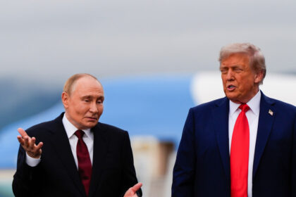 nu l mai lasa pe putin sa te prosteasca criticii lui trump condamna prelungirea derogarii de la sanctionarea petrolului rusesc 69e6166b272f1