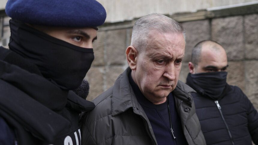 oficial cristian anton seful arr a fost arestat iata cine a mai primit mandat pentru 30 de zile 69ce054c89437