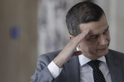olguta vasilescu spune ca grindeanu isi va da demisia de la sefia camerei deputatilor dupa ruperea coalitiei 69e8531689c83