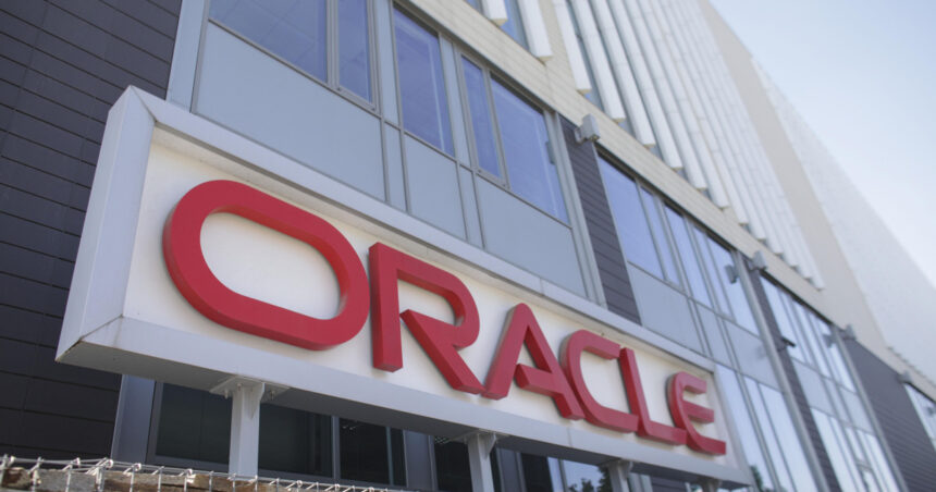 oracle a inceput un nou val de concedieri in timp ce compania face investitii masive in inteligenta artificiala 69ccbdbf83112