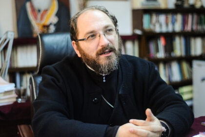parintele necula dezbatere cu angajati din penitenciare am vazut condamnari inutile in timp ce hotii fac bani si mituiesc sistemele 69cdd5e7873fe