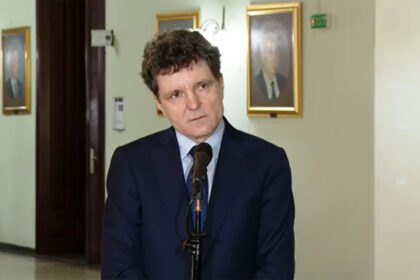 presedintele nicusor dan declaratii dupa consultarile cu partidele pro occidentale din actuala coalitie deci calm si vom trece prin asta 69e924e7b4e17