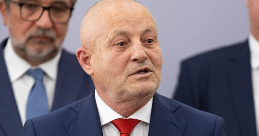 reactii dure in psd dupa ce un deputat social democrat de buzau a participat la sedinta pnl a avut toate functiile oferite pe tava 69e7af2b585c9