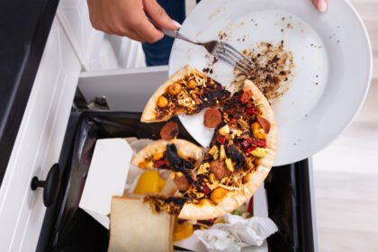 romania arunca anual peste 34 milioane de tone de alimente cum afecteaza risipa mediul si economia 69e0b0eab08e2