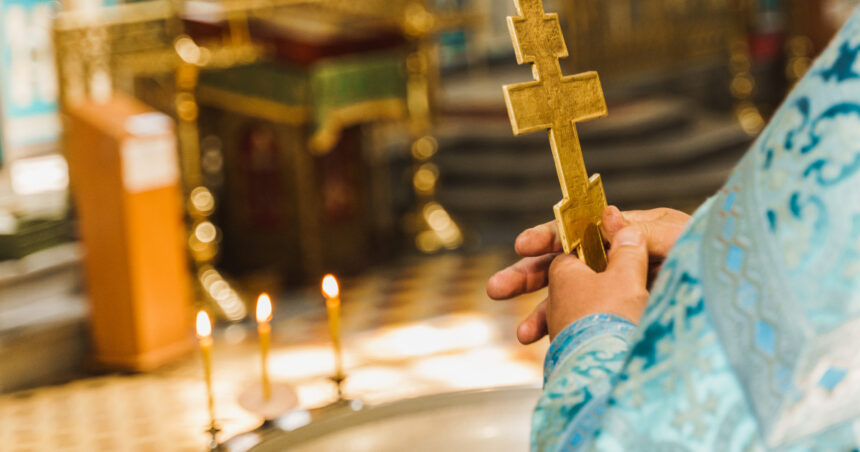 sambata mare rugaciunea care ii pregateste pe credinciosi pentru sarbatoarea invierii domnului 69d9e12f0930a