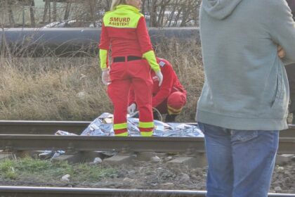 tragedie de paste accident feroviar mortal pe ruta valul lui traian basarabi o persoana si a pierdut viata 69db8232d74c0