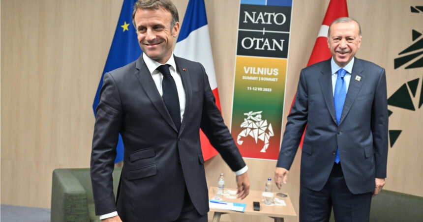 tur diplomatic in perioada summitului b9 macron si erdogan vor fi primiti la cotroceni iar nicusor dan ar putea merge la kiev 69d3a4f2c6aea