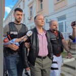 un fost profesor din constanta acuzat de pornografie infantila cere sa fie pus in libertate cand se va decide totul 69d2a28c4847c