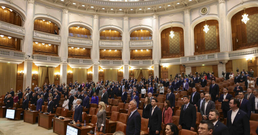 un liberal acuza ca unii parlamentari au fost fortati sa semneze motiunea psd aur nu e clar daca va trece 69f333d2e02a8