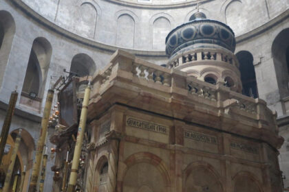 video biserica sfantului mormant a fost redeschisa dupa 40 de zile de restrictii impuse din cauza razboiului din orientul mijlociu 69d7b9184c9df