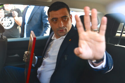 video ce cauta simion la hotelul din timisoara unde avea loc reuniunea psd 69e3a4a3129e0