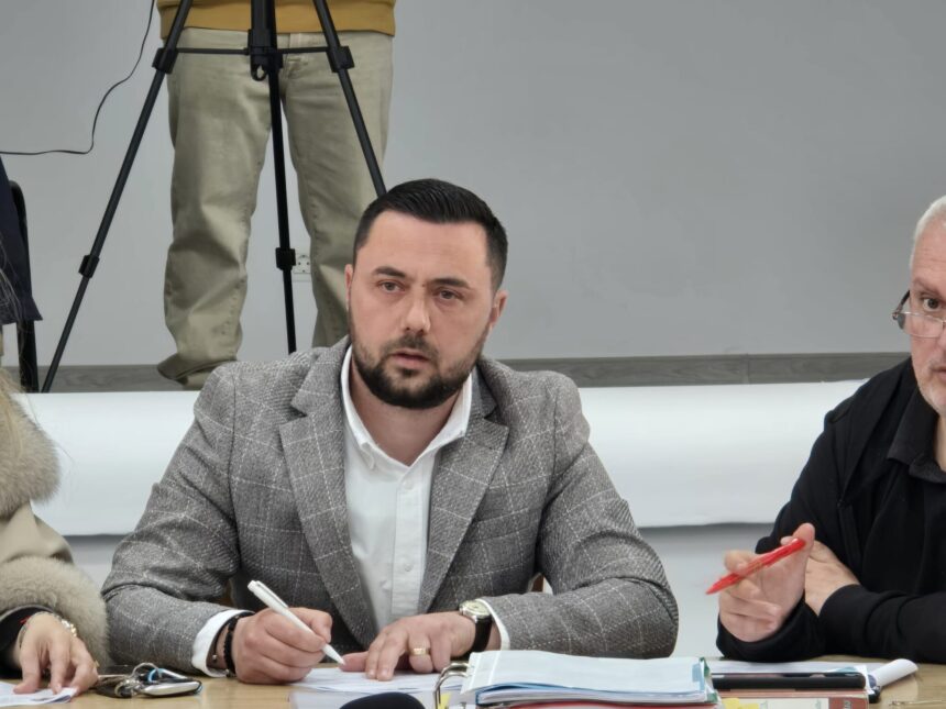 video ce spune primarul din lumina daniel mantea despre cele peste 400 de cereri ale tinerilor pentru loturi de casa 69d99551d1653