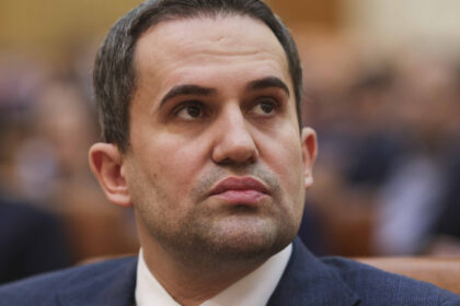 video ciprian serban nu mi se pare potrivit sa vinzi o companie de stat care functioneaza ce spune despre viitorul tarom 69f041287ddea