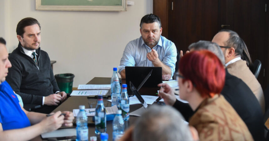 video consiliul general al capitalei a aprobat reorganizarea primariei 122 de posturi vor fi desfiintate 69ce49dbb03db