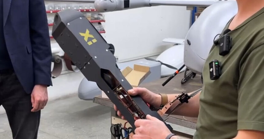 video cosmarul rusilor un roman si un moldovean produc drone interceptoare care pot distruge shahed urile lansate de kremlin 69d5e909f0aa0