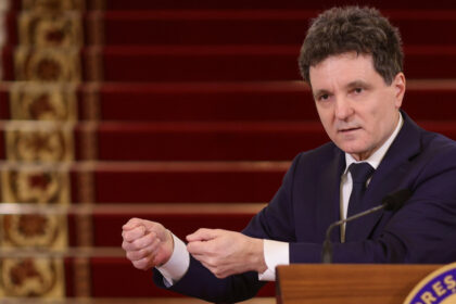 video cum ar fi aflat presedintele nicusor dan despre motiunea psd aur surse 69ef703f45e37